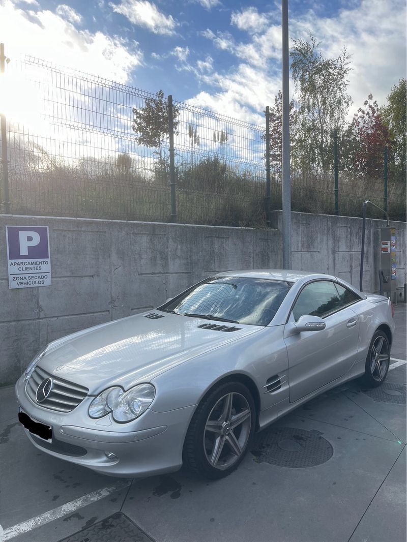 Mercedes-Benz  SL 2004 - foto 1