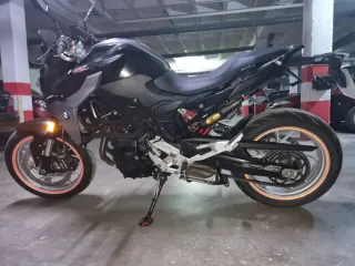 BMW F900R 2024 Nueva con Extras