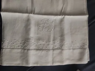 ANTIGUO JUEGO DE SÁBANAS DE LINO