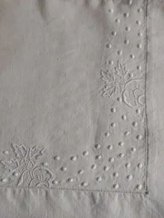 ANTIGUO JUEGO DE SÁBANAS DE LINO