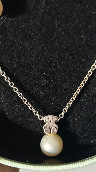 Conjunto Tous collar y pendientes perla
