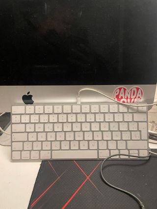 IMAC 21,5 2019 Apple Plata con teclado de apple