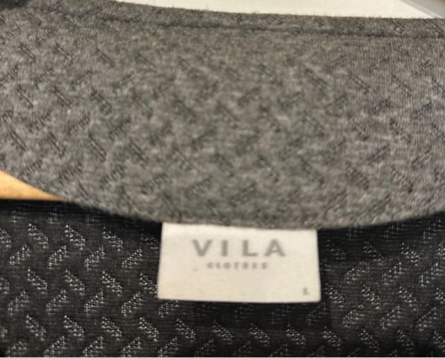 Chaqueta corta gris VILA
