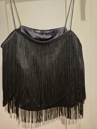 Top Zara Negro con Flecos Talla M