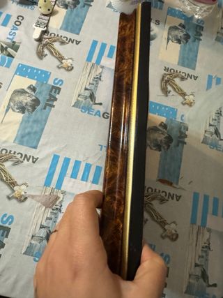 Quadro in metallo e legno