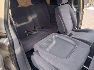 Despiece Kia Carnival - Motor funcionando