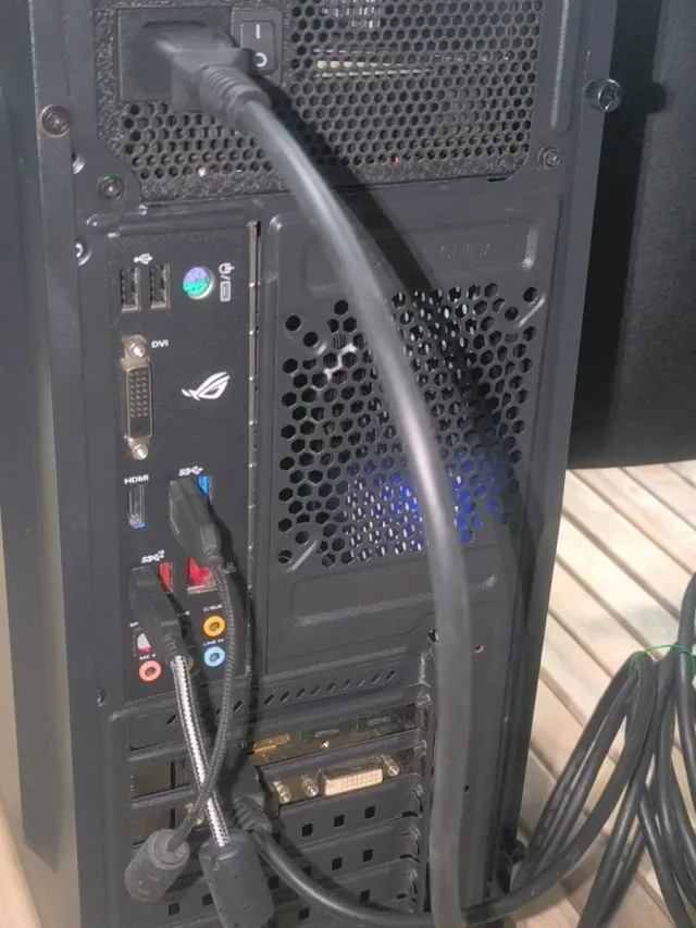 Ordenador Gaming i7-8700K NOX Negro/Azul.