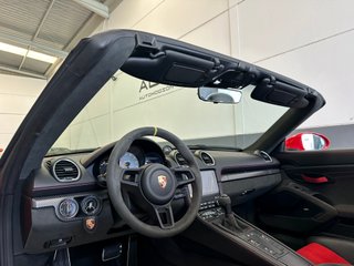 PORSCHE 718 Boxster Spyder RS
