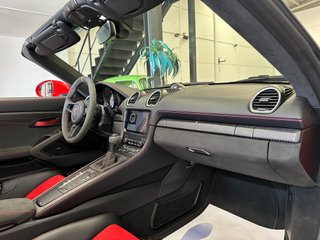 PORSCHE 718 Boxster Spyder RS