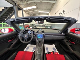 PORSCHE 718 Boxster Spyder RS