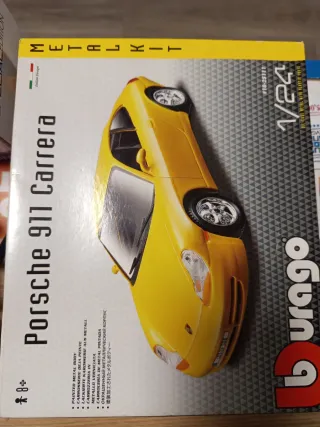 Maqueta Porsche 911 Carrera Burago 1/24
