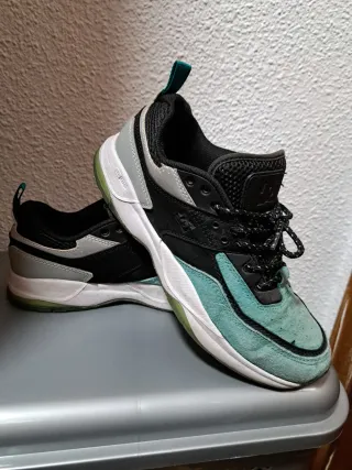 Zapatillas skate DC TRIBEKA Talla 42