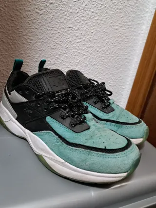 Zapatillas skate DC TRIBEKA Talla 42