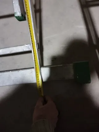 Escalera aluminio 2 cuerpos