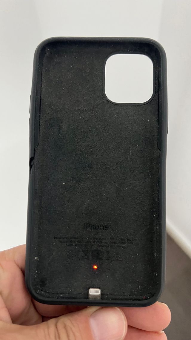 iPhone 11 Pro 512GB Verde Noche con funda bateria