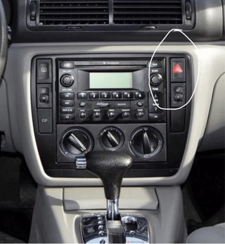 Botón Warning VW Passat