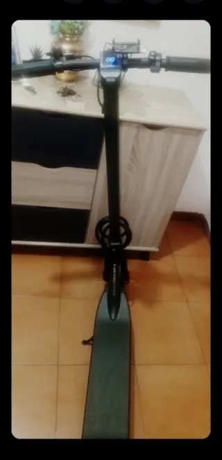 Patinete Cecotec nuevo con seguro