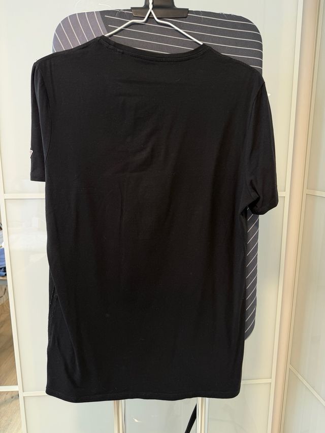 Camiseta Guess Slim Fit Talla M