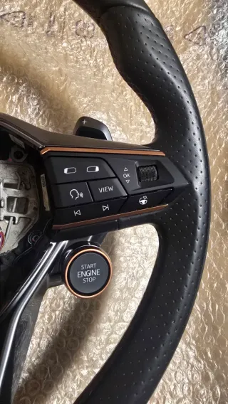 Volante Deportivo Cupra