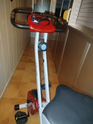 Bicicleta Estática Homcom Plegable