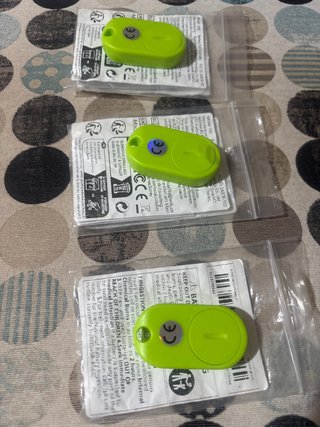Localizador de maletas verde