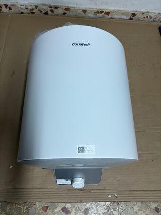 Termo Eléctrico Comfee 50L
