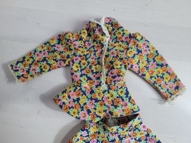 nancy traje chaqueta flores años 70