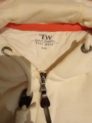 Sudadera Easy Wear con capucha y cremallera