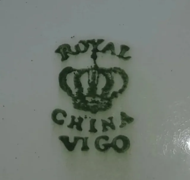 Vajilla antigua de lujo