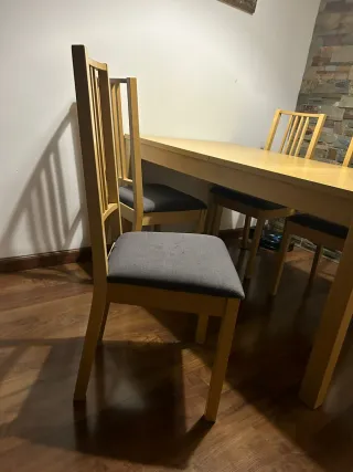 Comedor de madera extensible