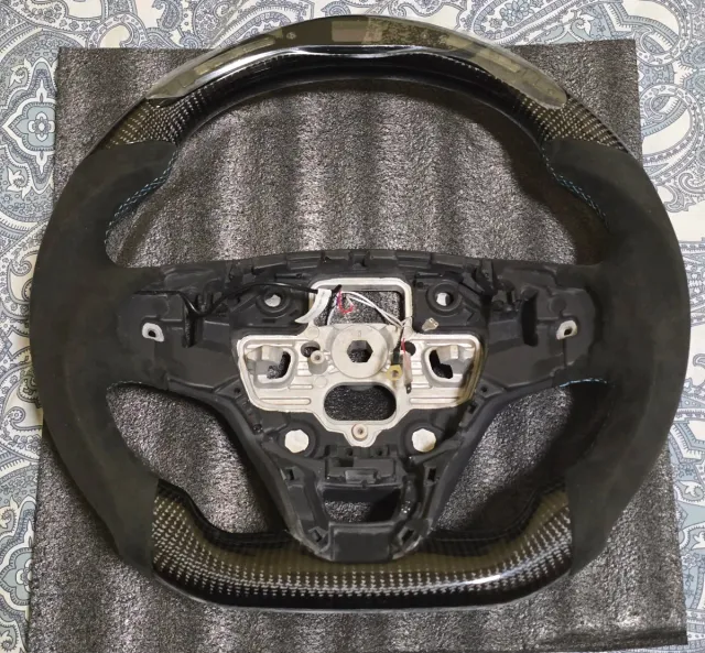 Volante Alcantara Carbono Ford Focus ST RS