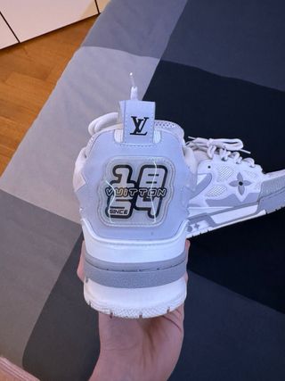 Louis Vuitton Skate Grigie