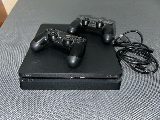 PS4 (PlayStation 4) + 10 Juegos