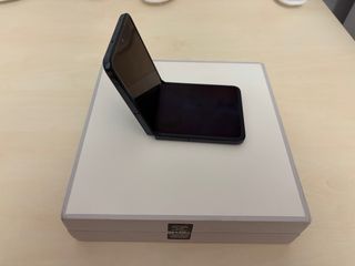 Oppo Find N2 Flip Nero