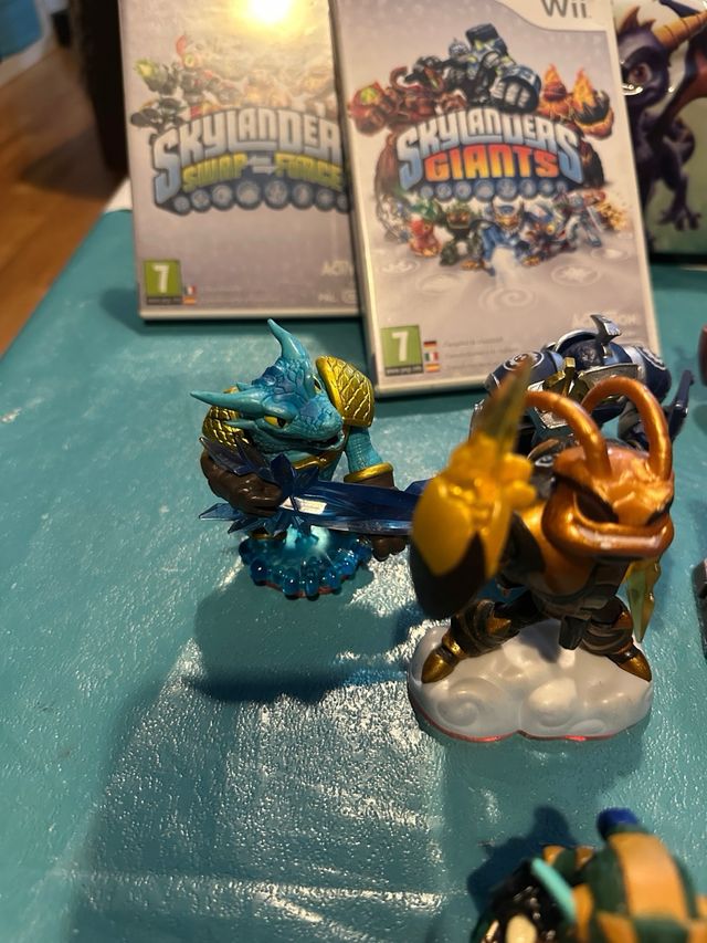 3 Juegos Nintendo wii skylanders spyro +figuras+bo