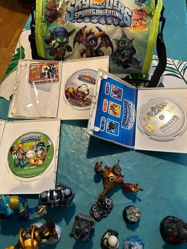3 Juegos Nintendo wii skylanders spyro +figuras+bo