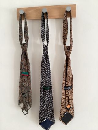 Lote 3 corbatas estampadas