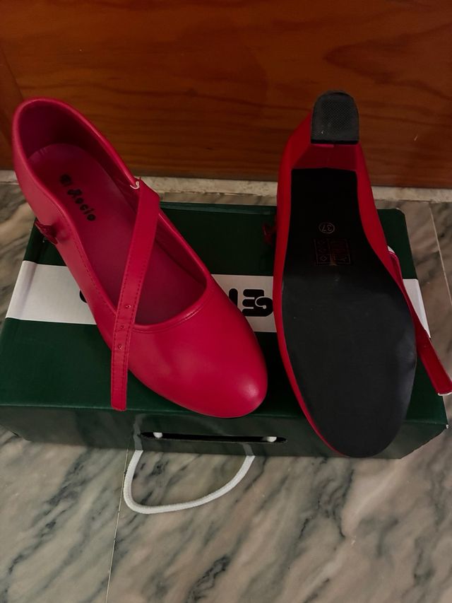 Zapatos Flamenco Rojos Talla 37