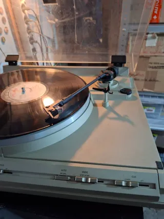 Giradischi Garrard B-20 Beige/Nero