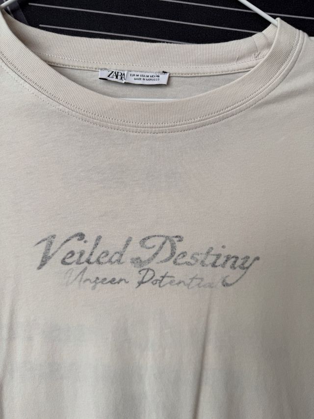 Camiseta Zara Beige Diseño Reversible