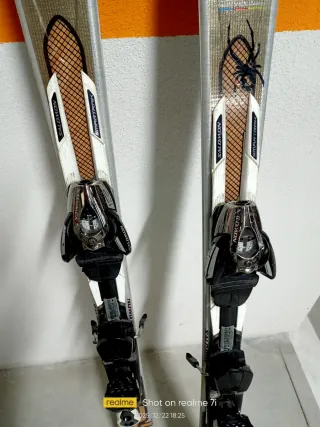 Esquís Salomon Aero 154cm Recién encerados, pulido