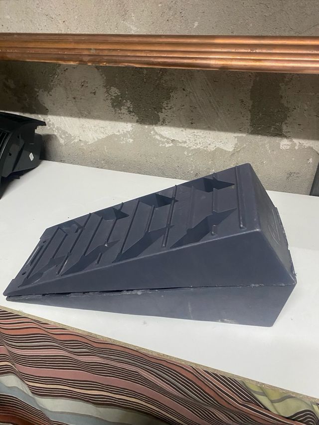 Calzos Fiamma Level Pro