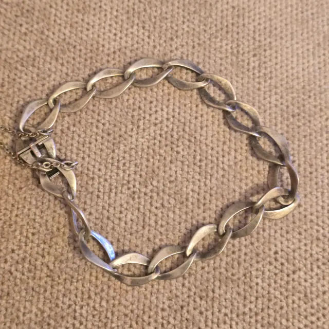 Pulsera de plata con eslabones ovalados
