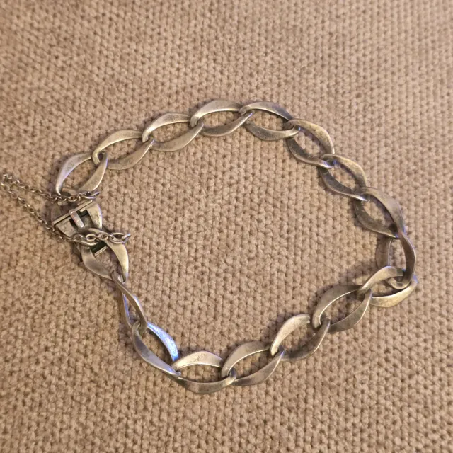 Pulsera de plata con eslabones ovalados