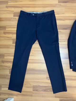 Traje Azul Marino Emblems