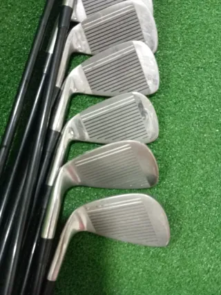 Juego de palos de golf Wilson TSA 2000 Flex estand