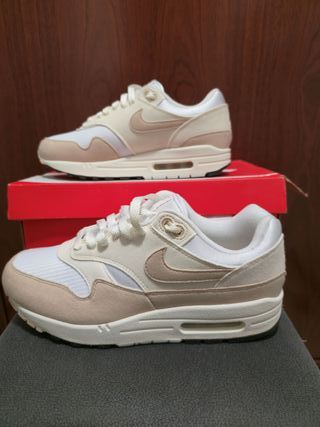 Nike Air Max 1 Beige/Blanco Talla 40.5