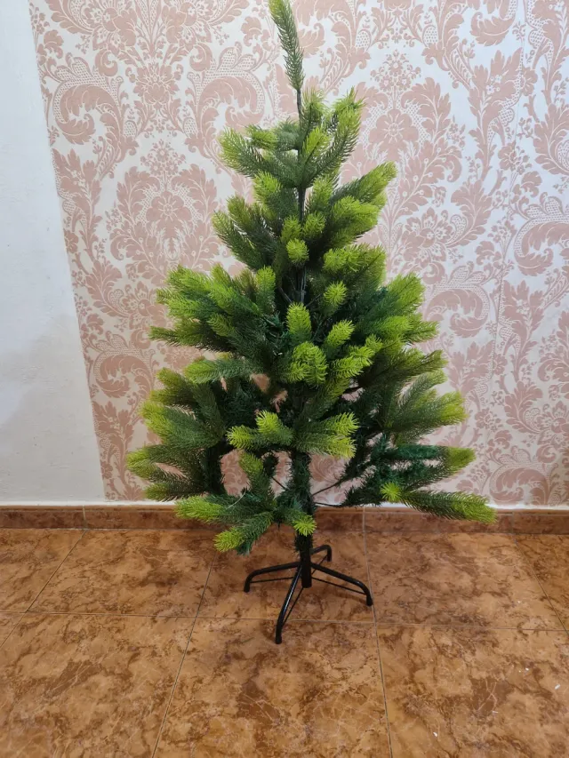 Árbol de Navidad artificial verde mediano