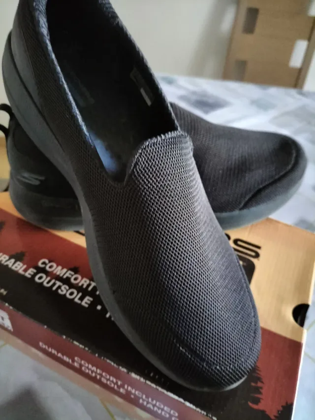 Zapatillas Skechers Talla 41 Negras