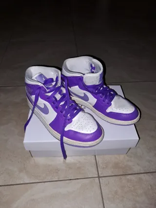 Jordan 1 Mid Donna Tg 38.5 Viola/Bianche